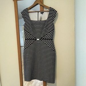 Ann Taylor blue and white dress